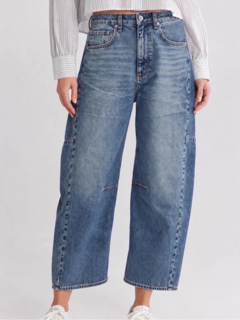 RAG & BONE The Chase High Rise Barrel Jean in Lea